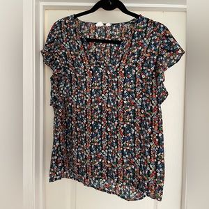 Gap floral blouse, size small petite